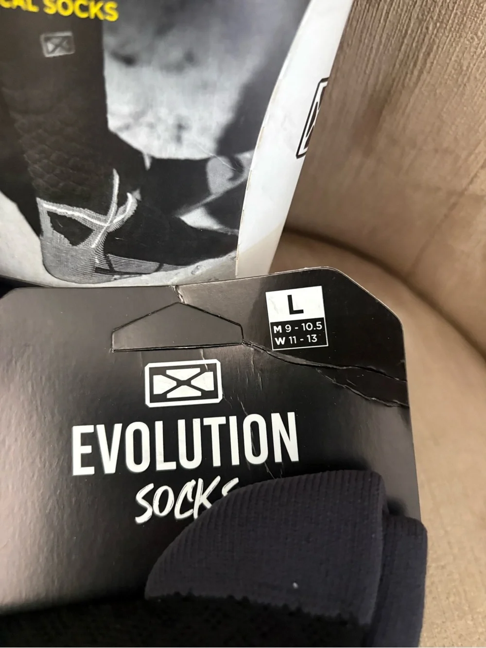 Bundle Of 4 Trekking Technical Socks Evolution Large Non Slip Outdoor Hiking Nwt